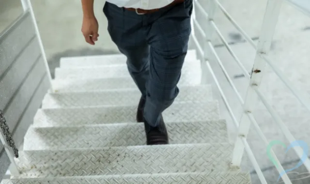 ストーカー気質な彼氏との接し方｜見逃してはいけない兆候とは